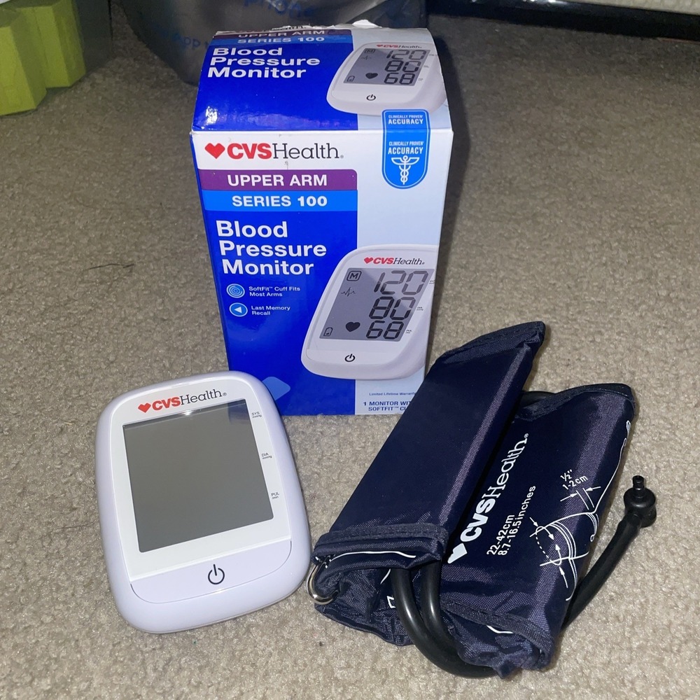 CVS‎ Health Series 100 Upper Arm Blood Pressure Monitor BP3KQ1-1ECVS White